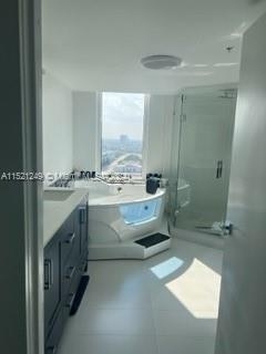 16699 Collins Ave - Photo 17