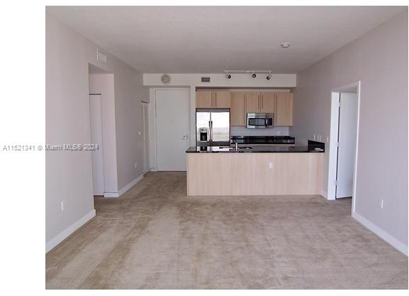 79 Sw 12 St - Photo 2