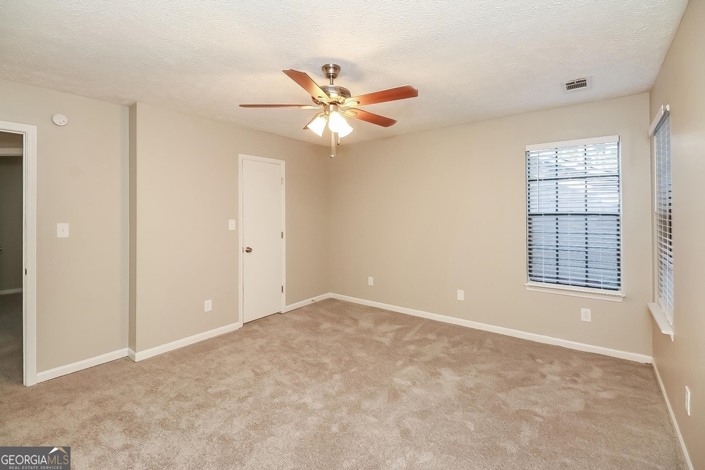 208 Peartree - Photo 10