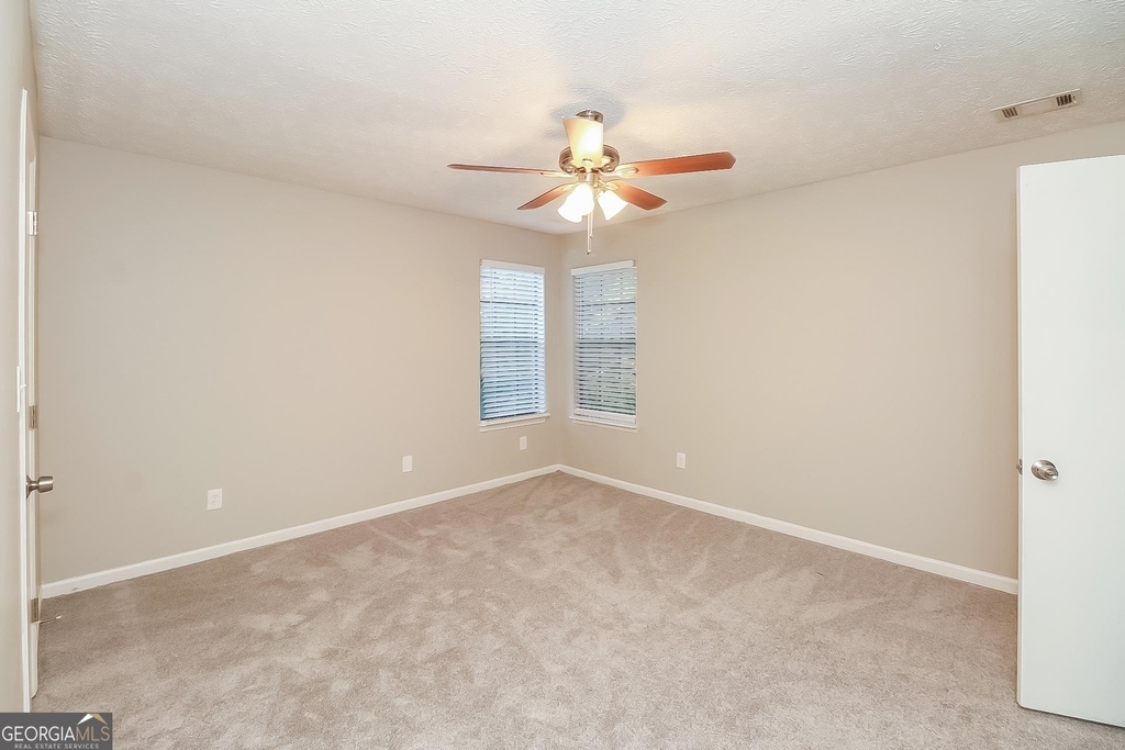 208 Peartree - Photo 7