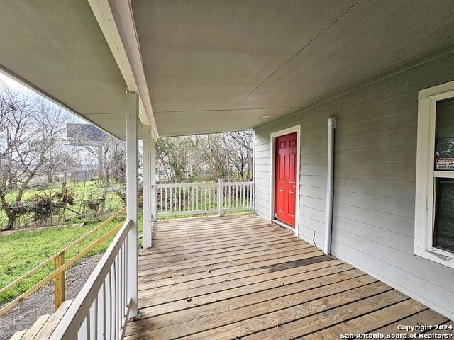 1445 Hillview Ave - Photo 3