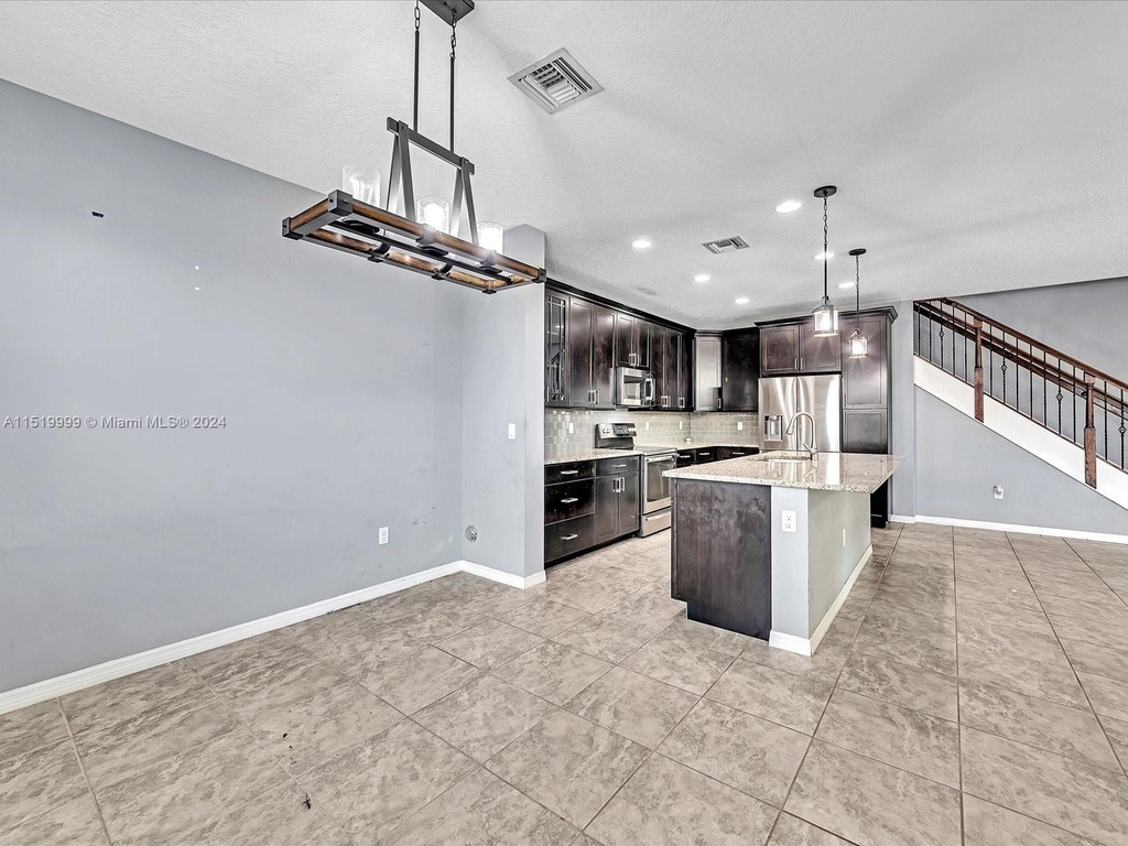 6447 Osprey Landing St - Photo 10