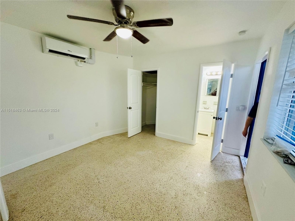 3085 W Flagler St - Photo 3