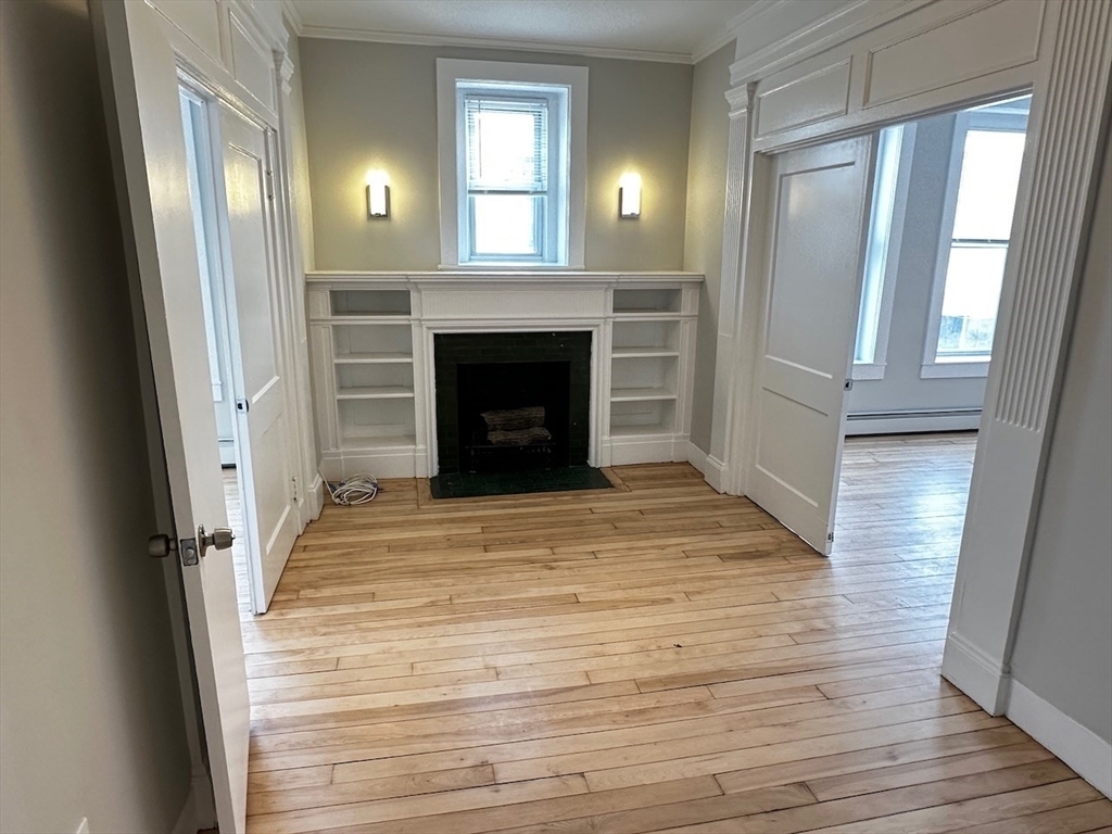 1284 Commonwealth Ave. - Photo 1