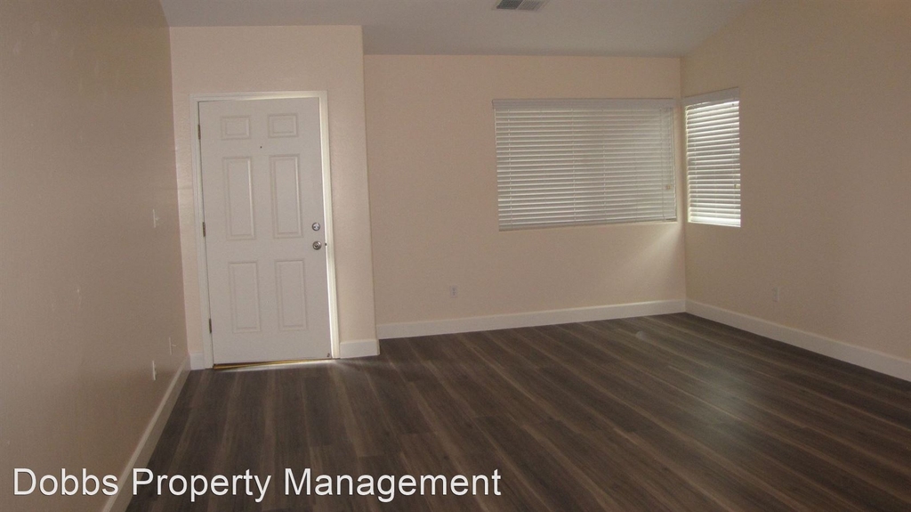 11725 Copernicus Ave. - Photo 2