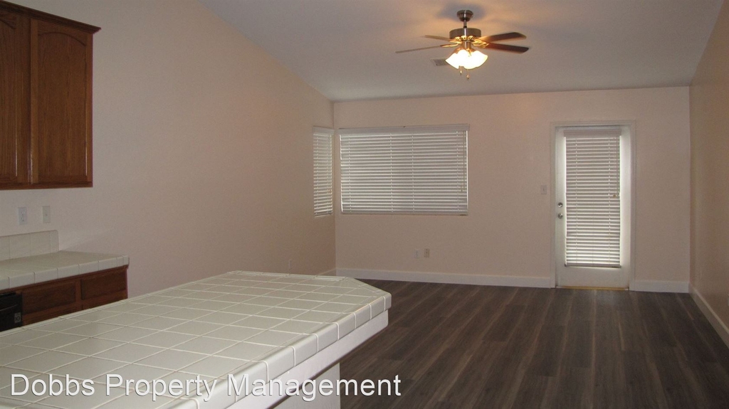 11725 Copernicus Ave. - Photo 4