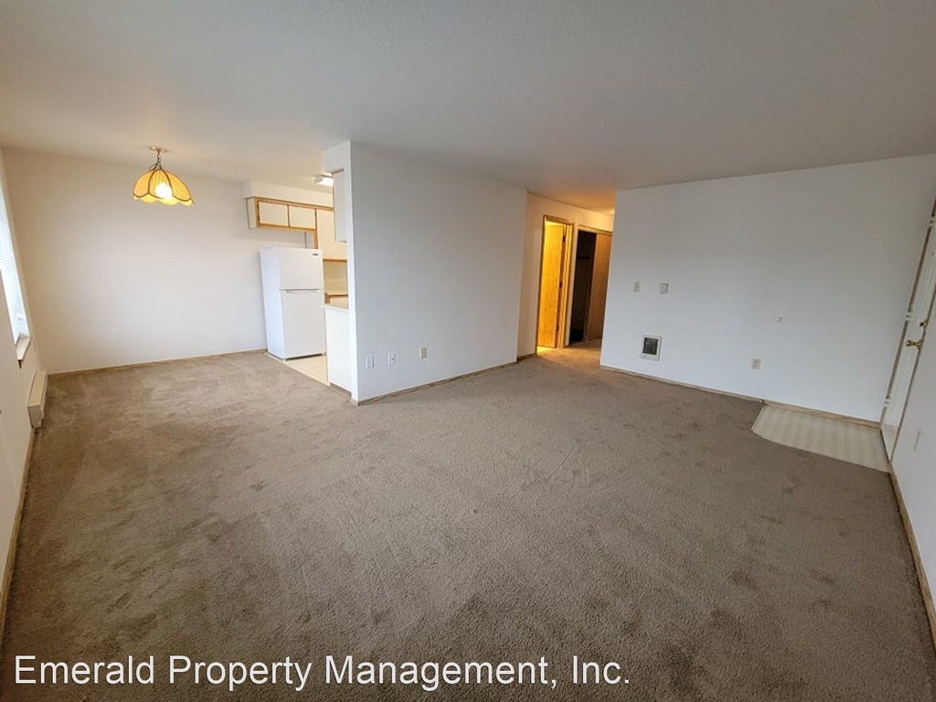 590 Hatton Lane - Photo 2