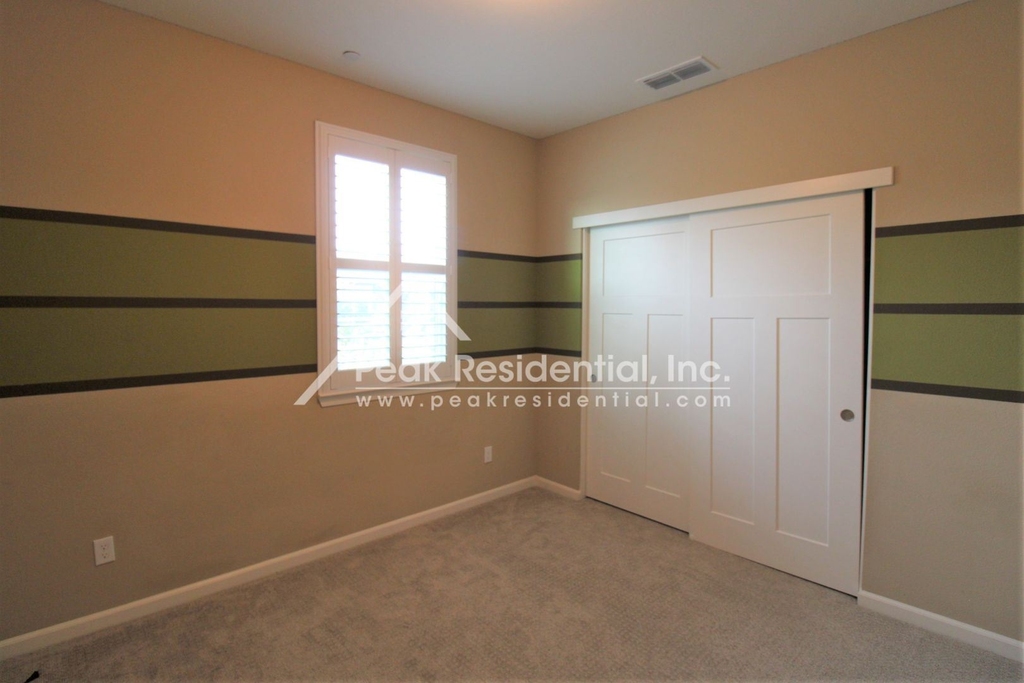 1033 Provence Village Dr - Photo 13