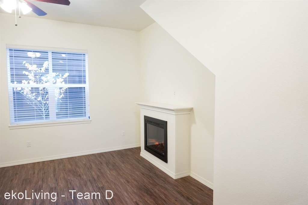 7210 N Burlington Ave. - Photo 6