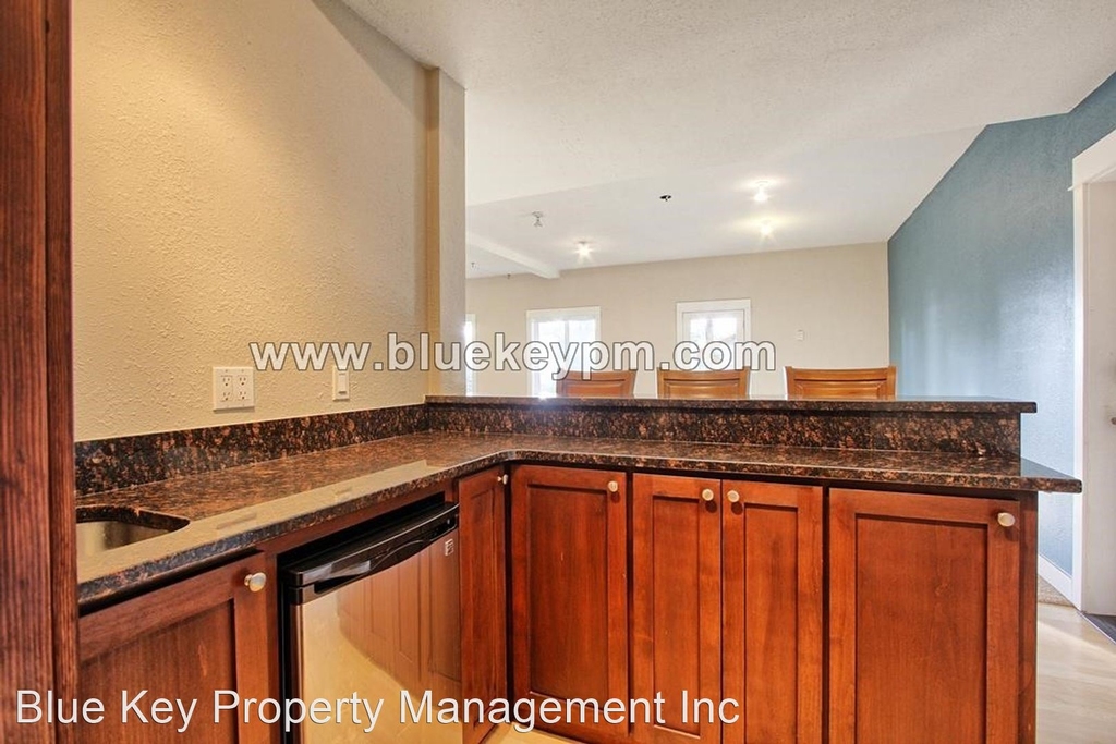 5200 Nw Walnut Street - Photo 16