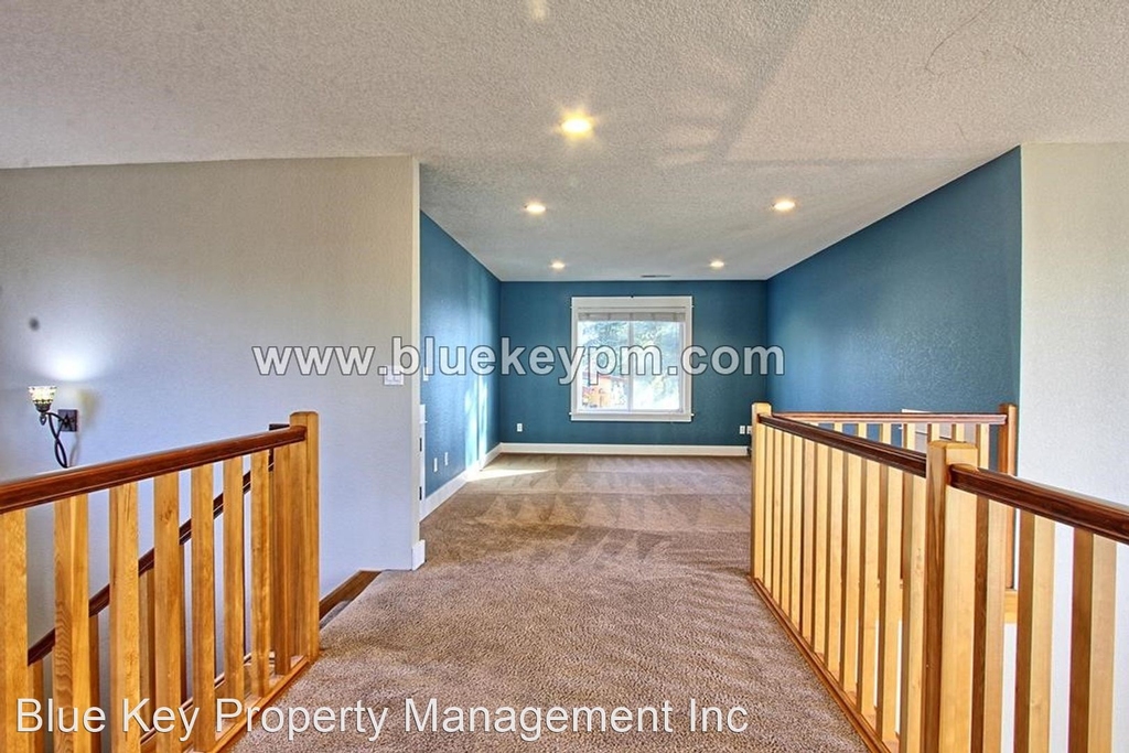 5200 Nw Walnut Street - Photo 19