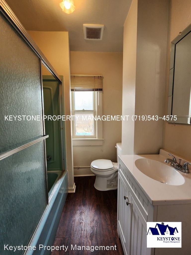 1427 Spruce Street - Photo 11