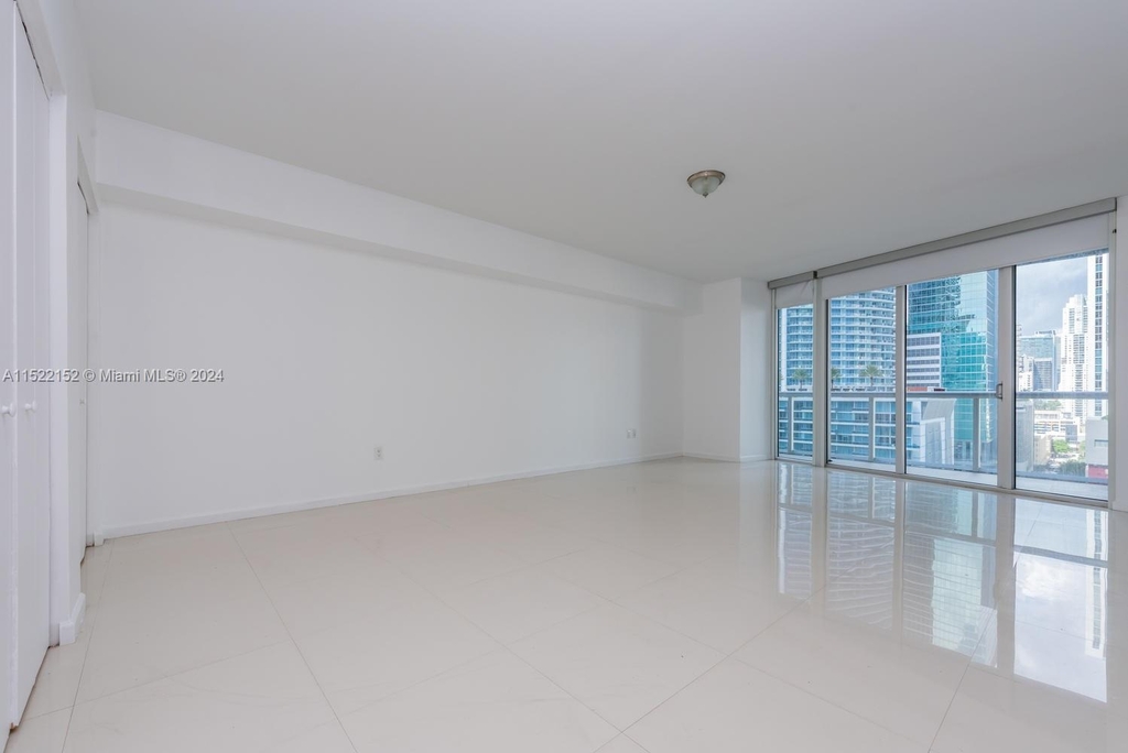 475 Brickell Ave - Photo 10