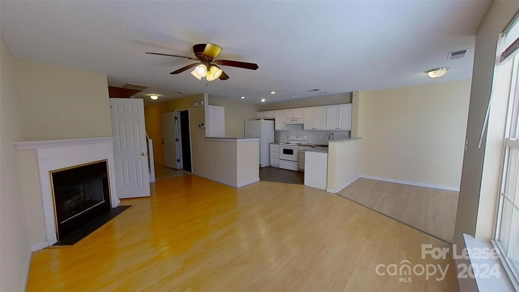 482 Robin Reed Court - Photo 1