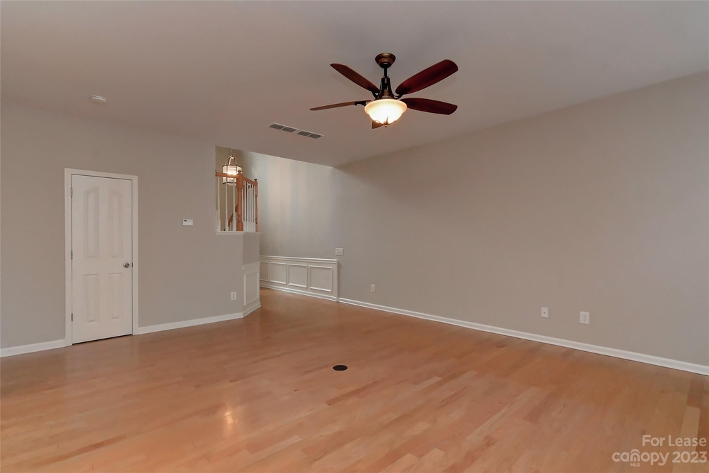 8919 Kirkley View Court - Photo 6