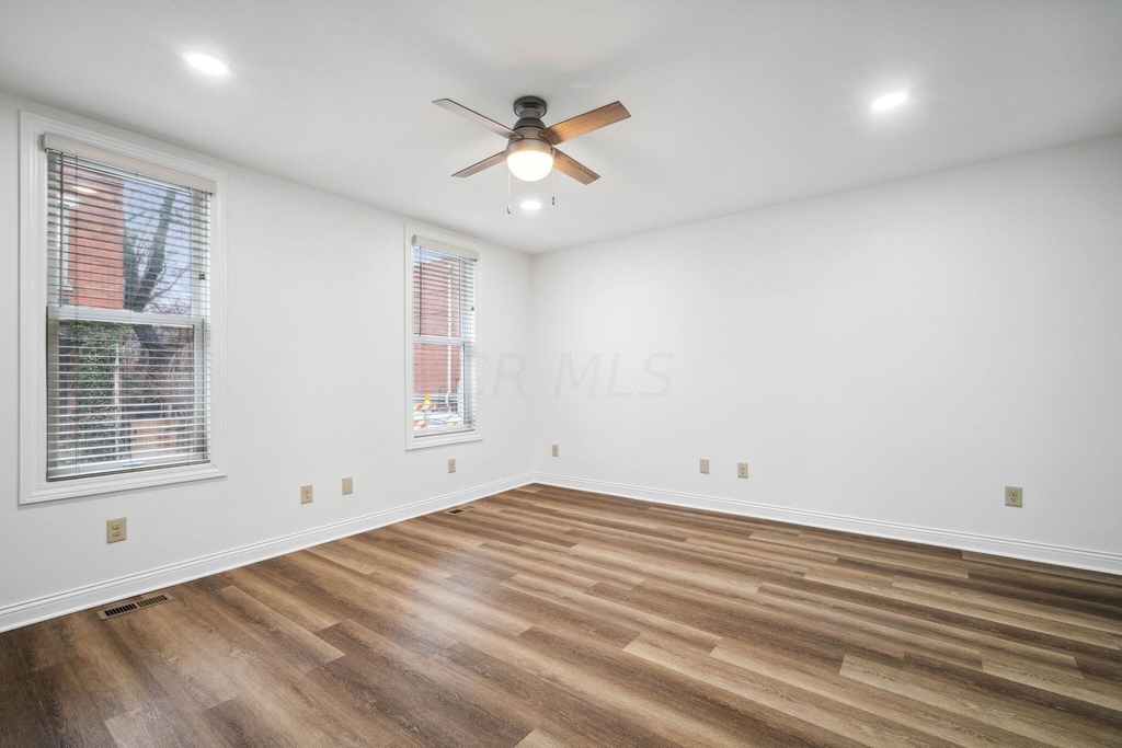 720 S Lazelle Street - Photo 3