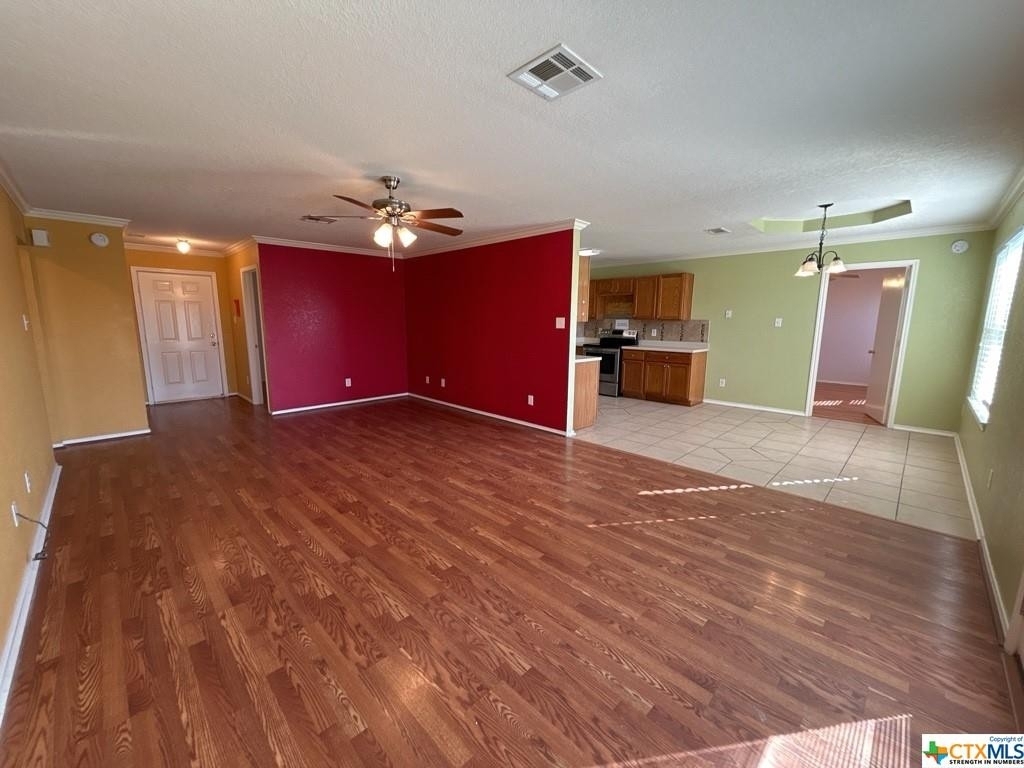 3906 Fieldcrest Drive - Photo 2