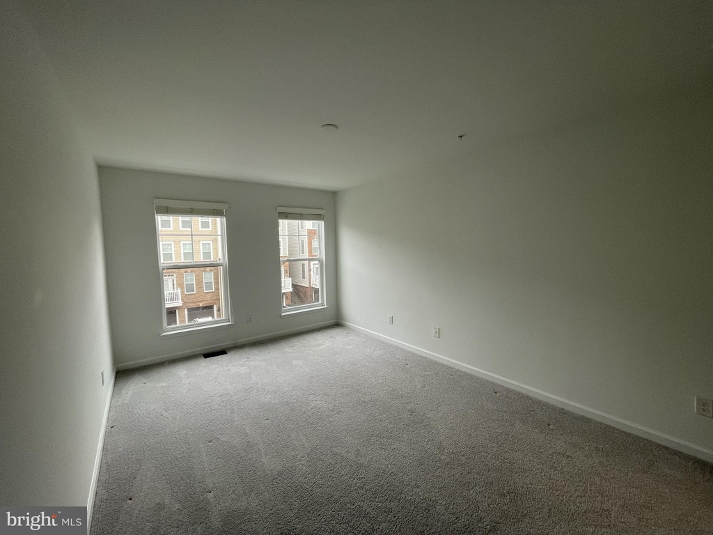 25238 Orchard View Terrace - Photo 14