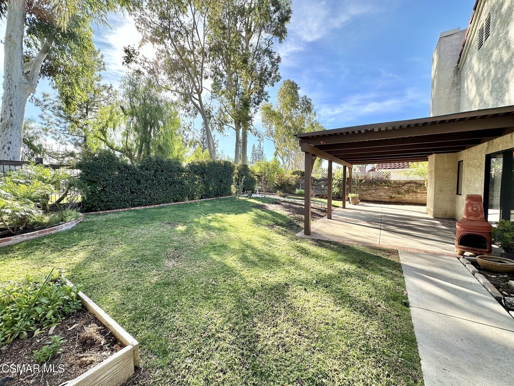 7842 Valley Flores Drive - Photo 27