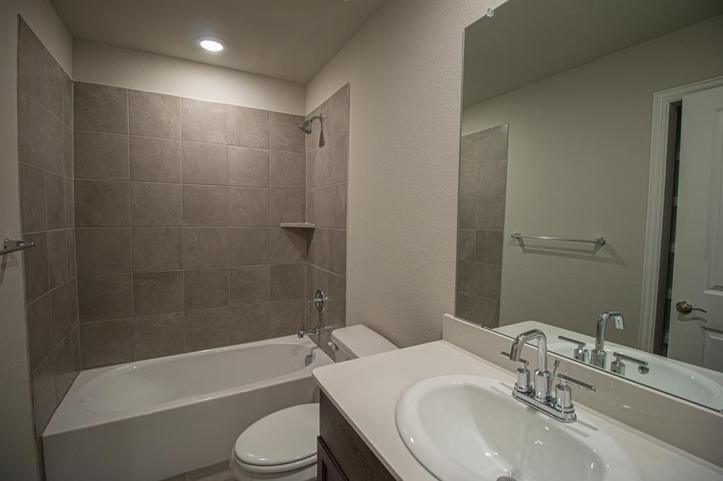 3505 Riviera Court - Photo 10