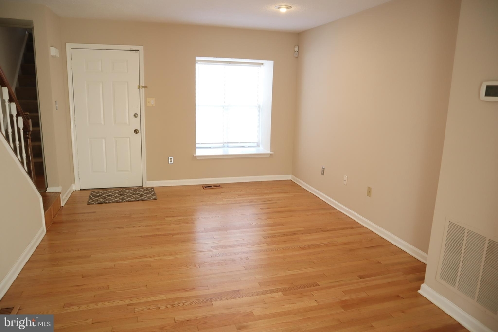 9067 Pickwick Village Terrace - Photo 4