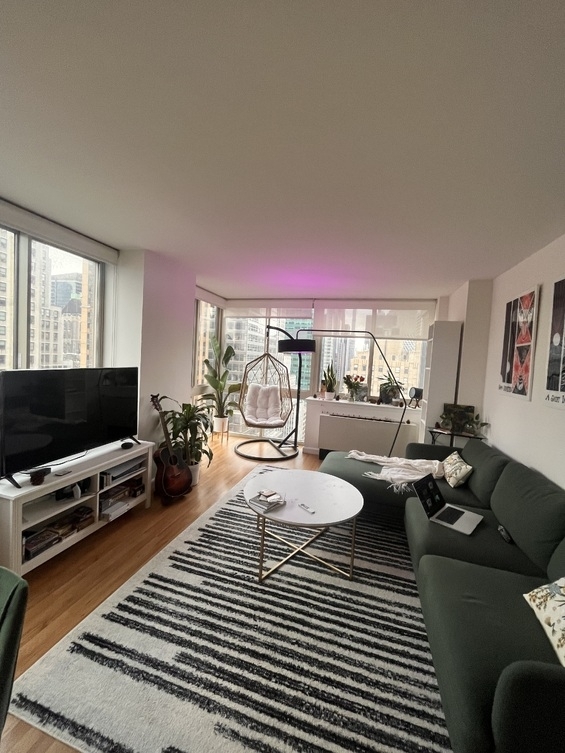 66 West 38th Street - Photo 4