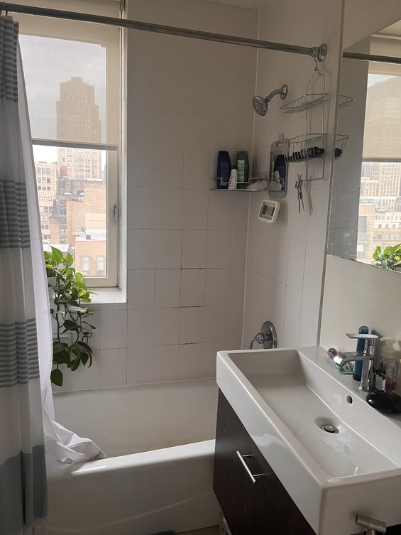 66 West 38th Street - Photo 6