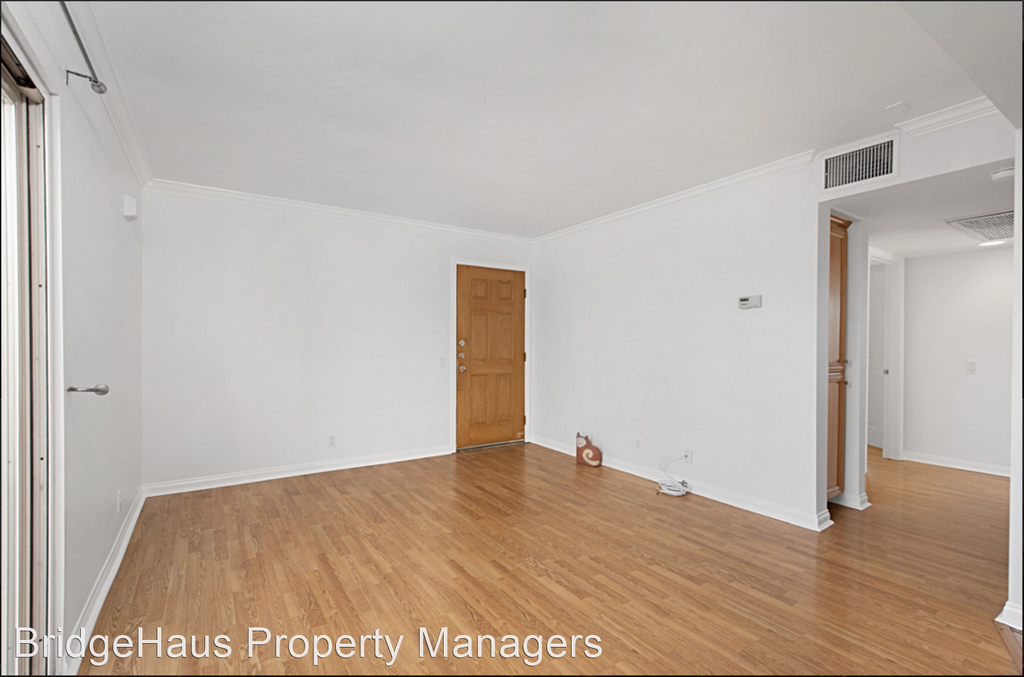 4222 Menlo Ave Unit 19 - Photo 6