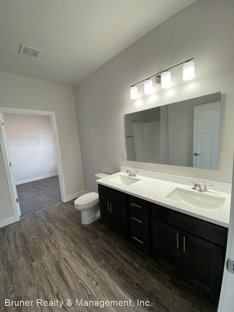 4958 Innovation Drive - Photo 4