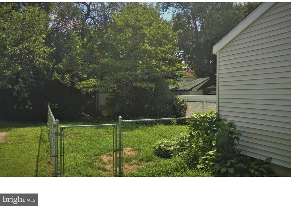 820 Columbus Rd - Photo 2