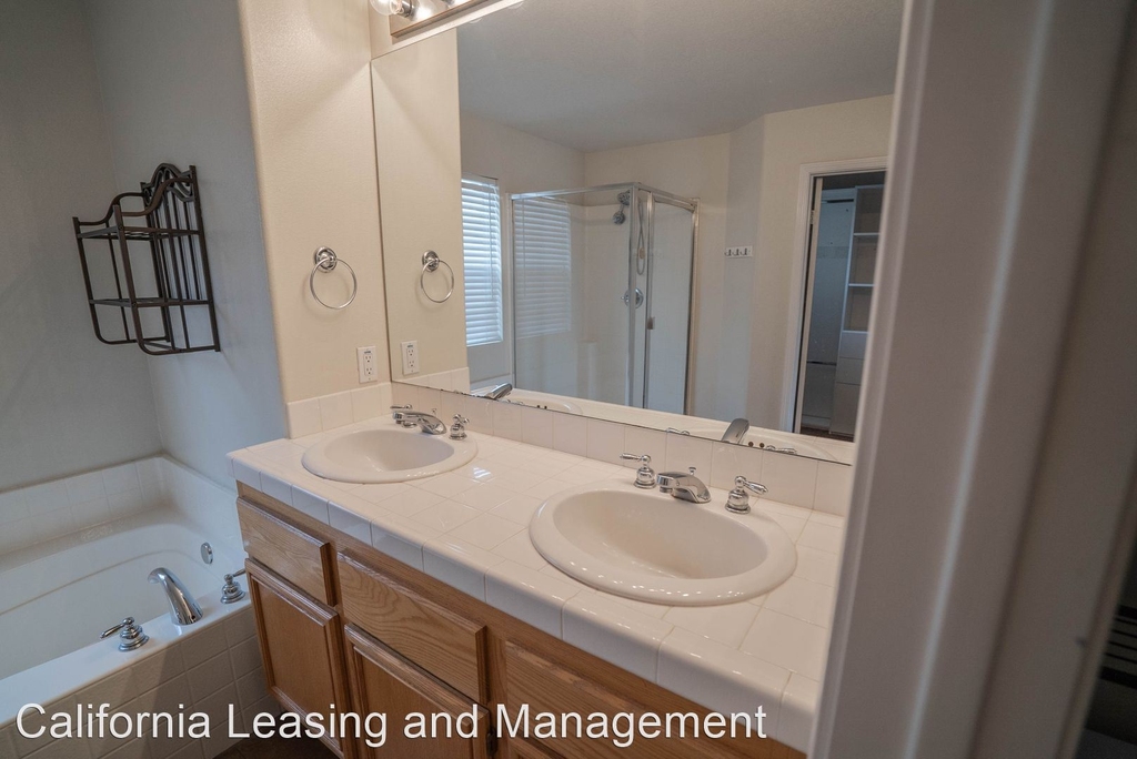 21502 Stover Flat Court - Photo 12