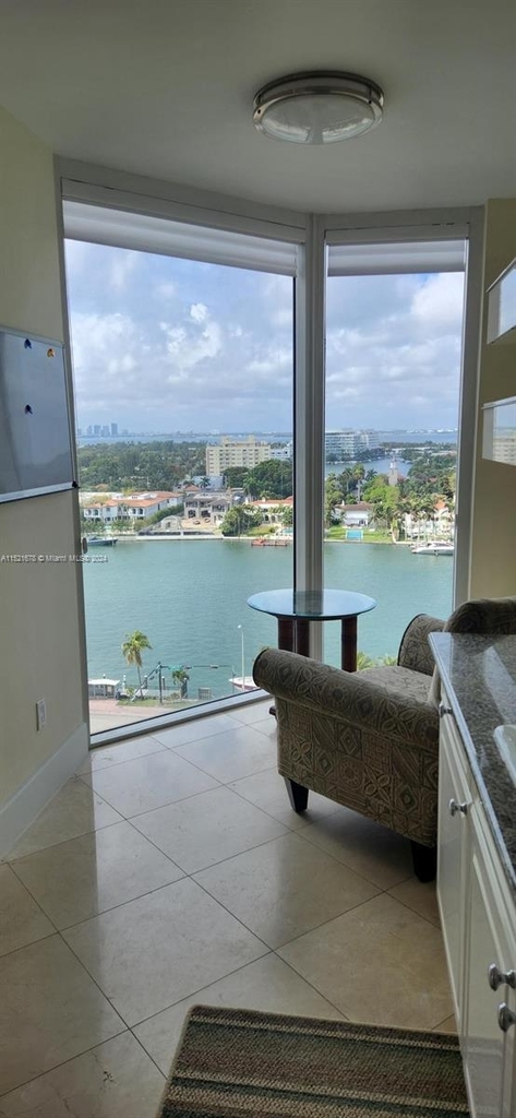 4775 Collins Ave - Photo 3