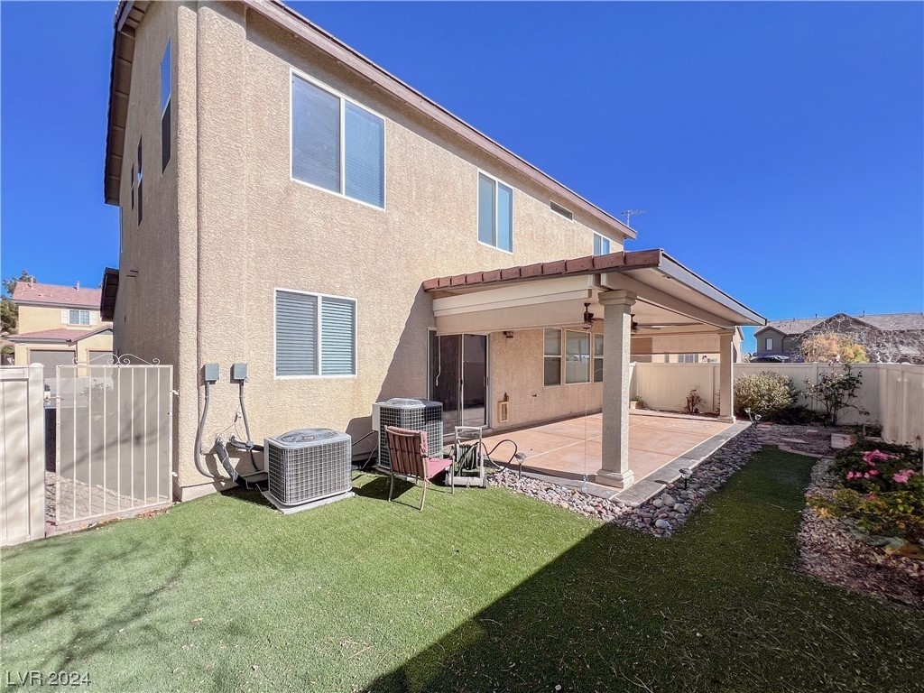 8019 Anasazi Ranch Avenue - Photo 36