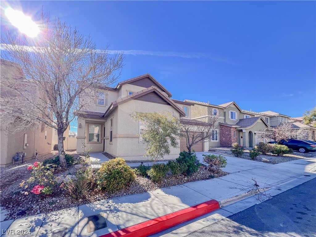 8019 Anasazi Ranch Avenue - Photo 2