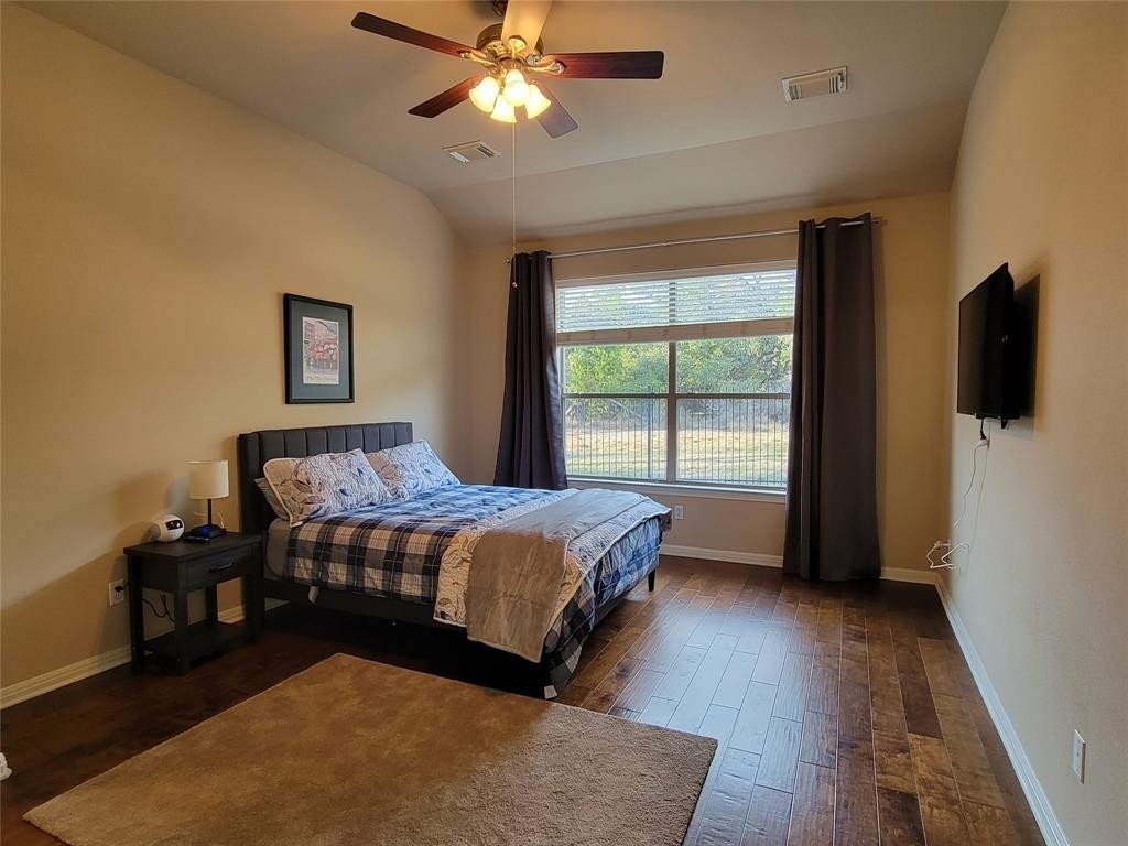 3936  Sapphire Loop - Photo 10