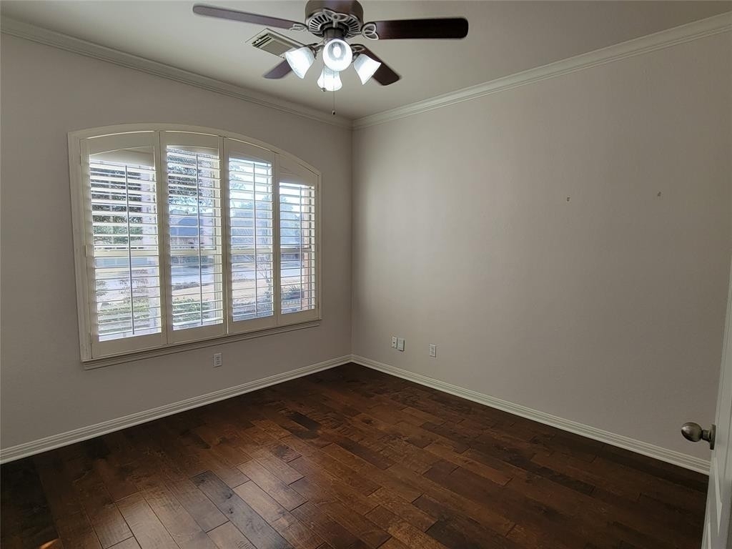 3936  Sapphire Loop - Photo 3