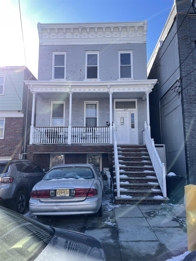 317 22nd St - Photo 24