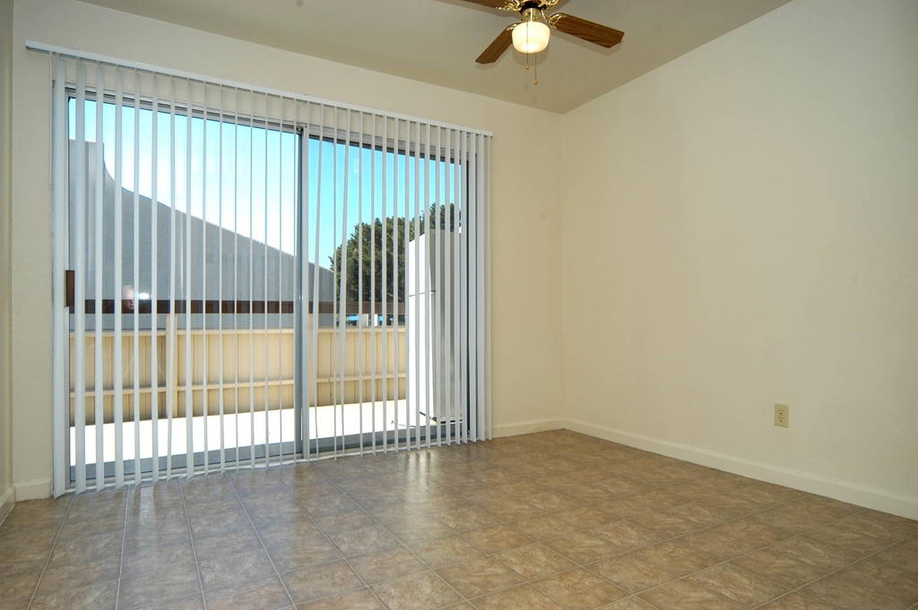 2073 Santa Rita Street - Photo 12