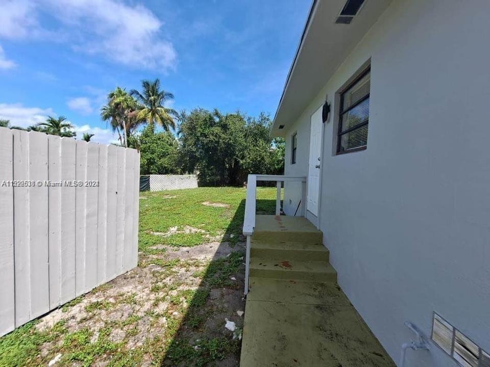 600 Nw 5th Ct - Photo 1