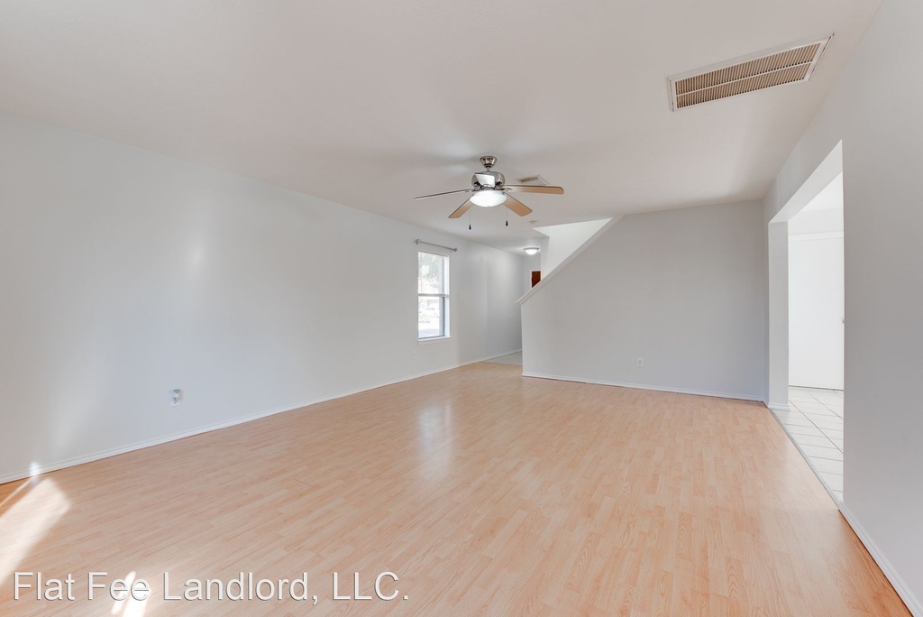 3919 Rolling Springs Ln - Photo 6