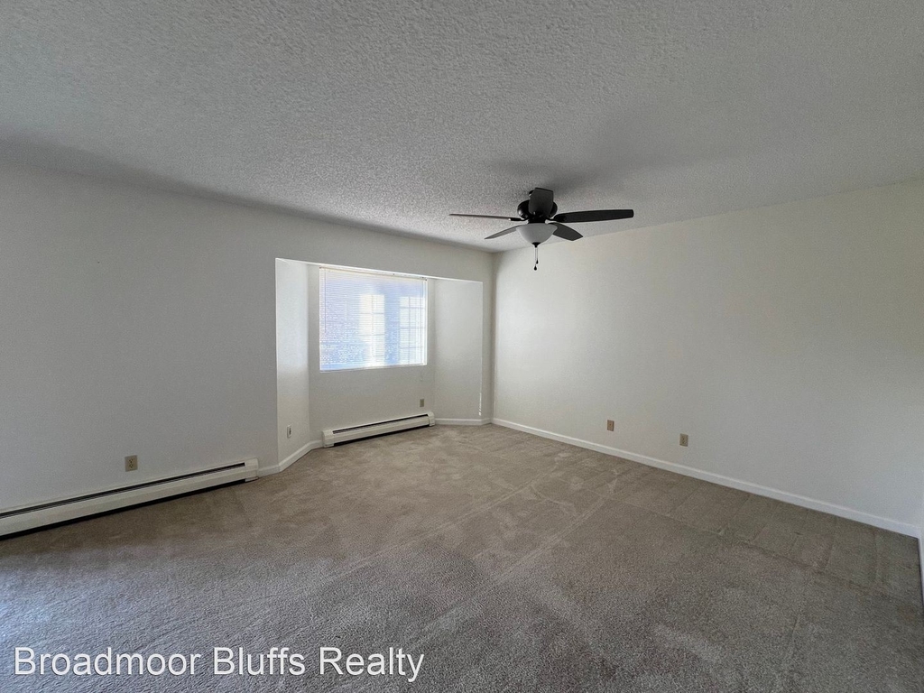 2450 Palmer Park Blvd, Unit 203 - Photo 5