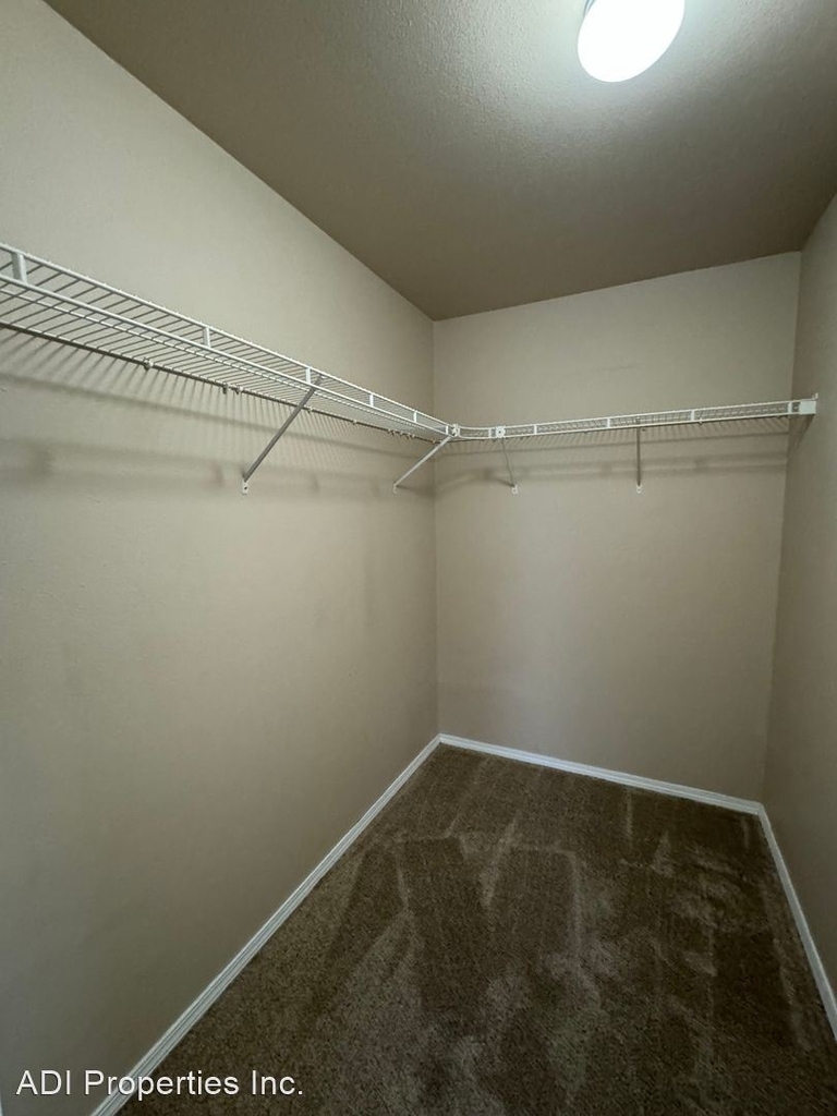 15320 Nw Central Dr #326 - Photo 8