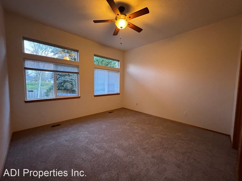 16568 Nw Argyle Way - Photo 8