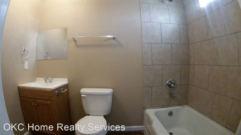 1440 E. Park Place - Photo 2