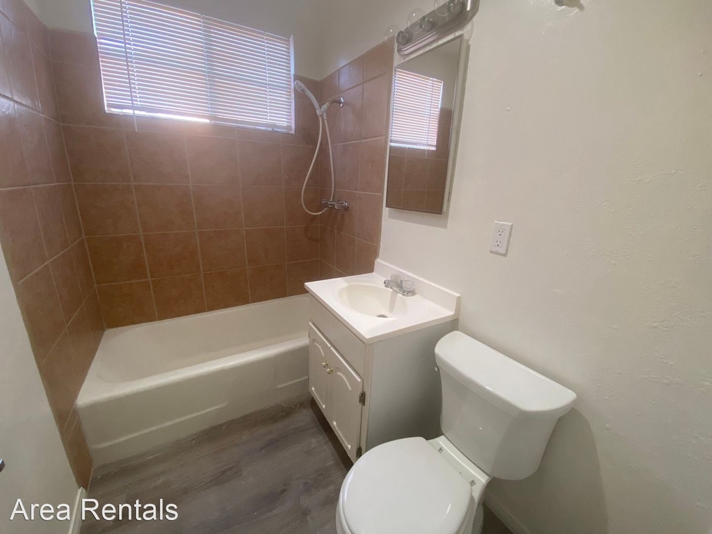 1281 Flora Street - Photo 11