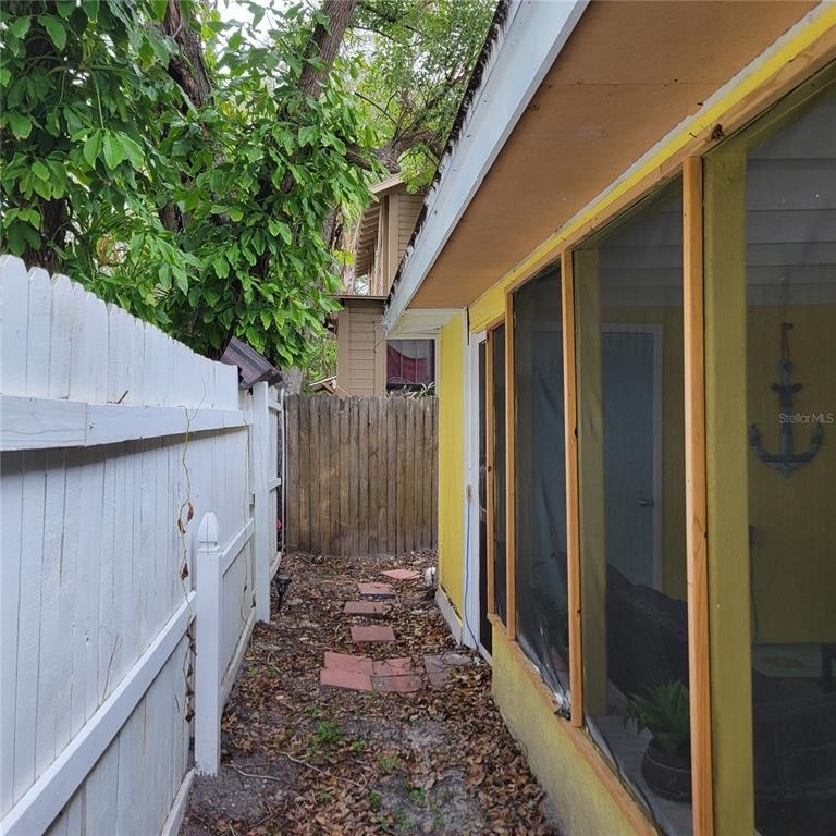 808 Hart Street - Photo 22