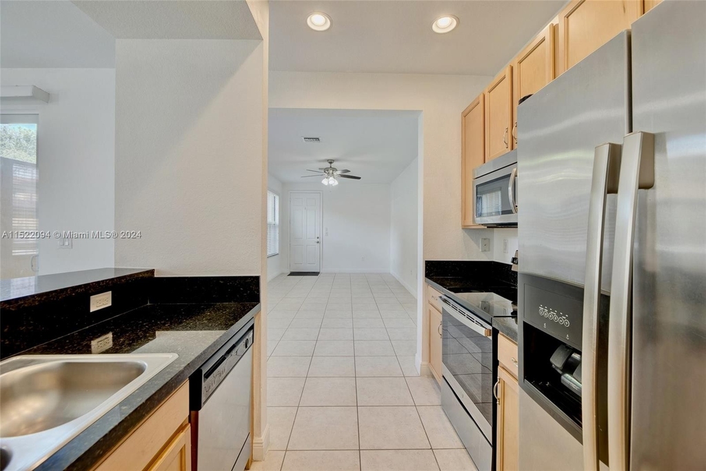 1133 Sw 147th Ter - Photo 8