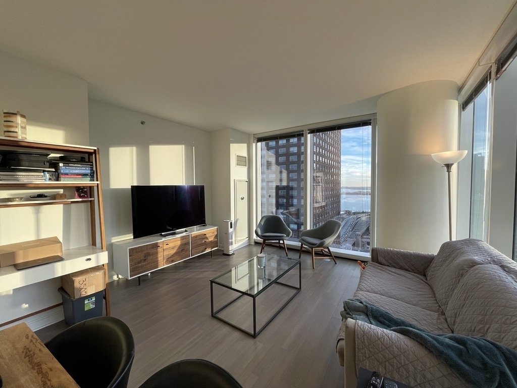 500 N Lake Shore Drive - Photo 4