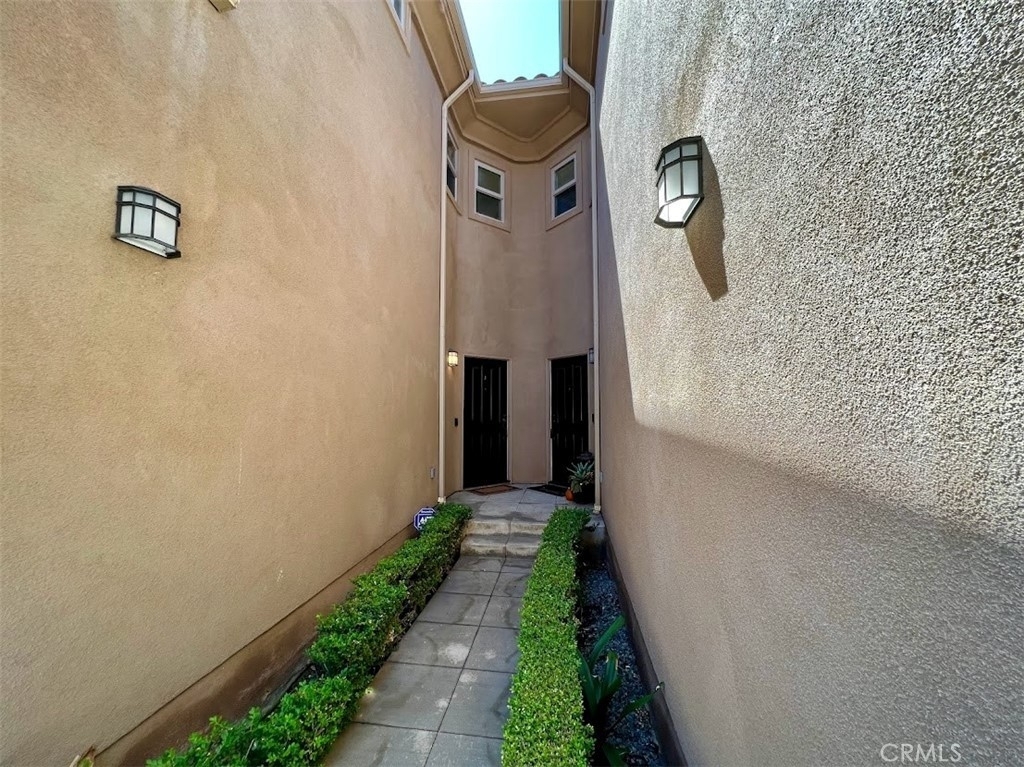 20402 Santa Ana Avenue - Photo 4