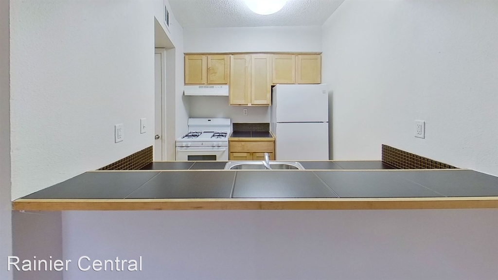 2207 Lawnmont - Photo 17